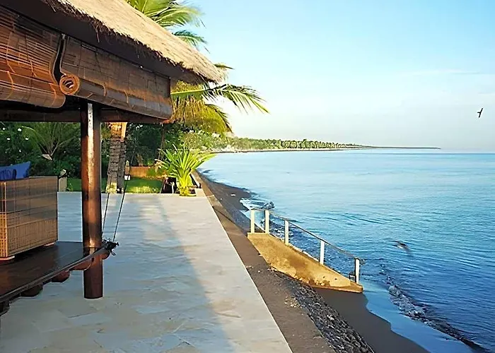 Paradise فندق 4*